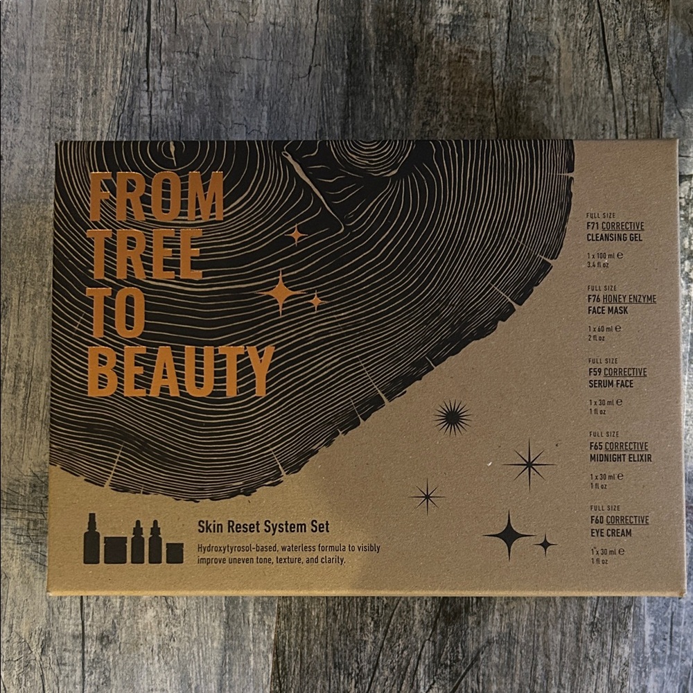 Oliveda Holiday From Tree to Beauty Skin Reset System Set of 5 Products